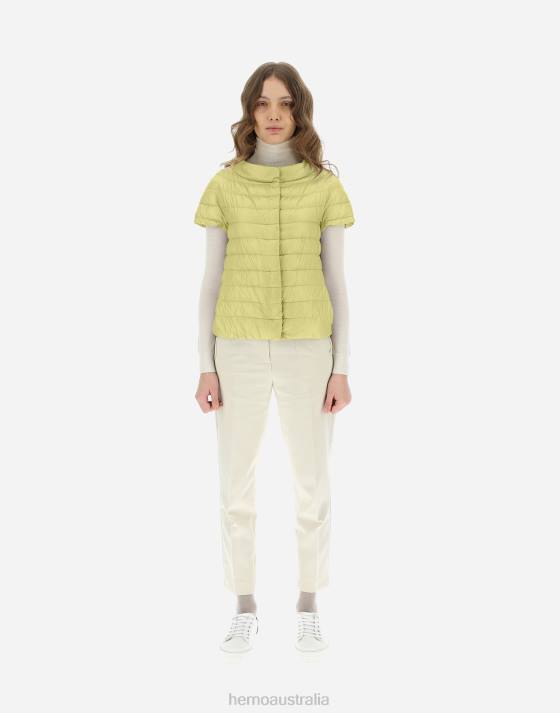 EMILIA Herno Women Canary 2L0H185 Outerwear