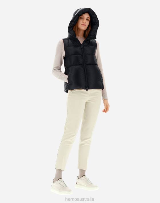 GLOBE FAST5DEGRADABLE WAISTCOAT Herno Women Black 2L0H124 Outerwear