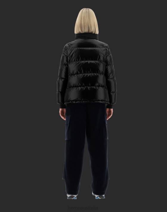 LAMINAR CAPE IN GLAZED RIPSTOP 2L AND GORE-TEX INFINIUM WINDSTOPPER Herno Women Black 2L0H269 Outerwear