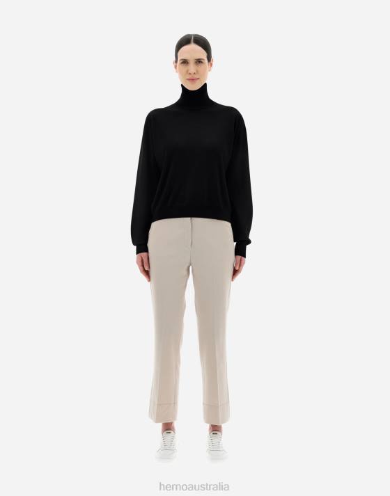 TURTLENECK SWEATER IN ENDLESS WOOL Herno Women Black 2L0H121 Clothing